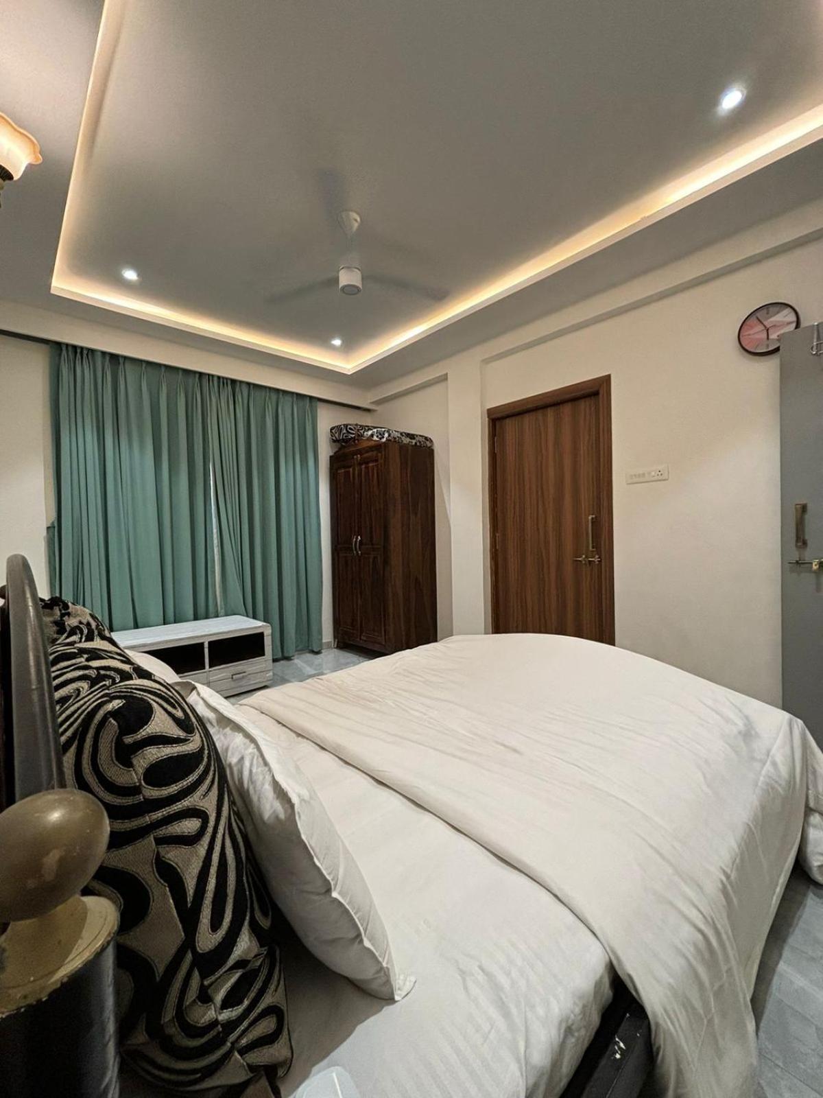 הוילה לונבלה Ll Golden Leaf Ll 3Bhk Ll Ac Ll מראה חיצוני תמונה