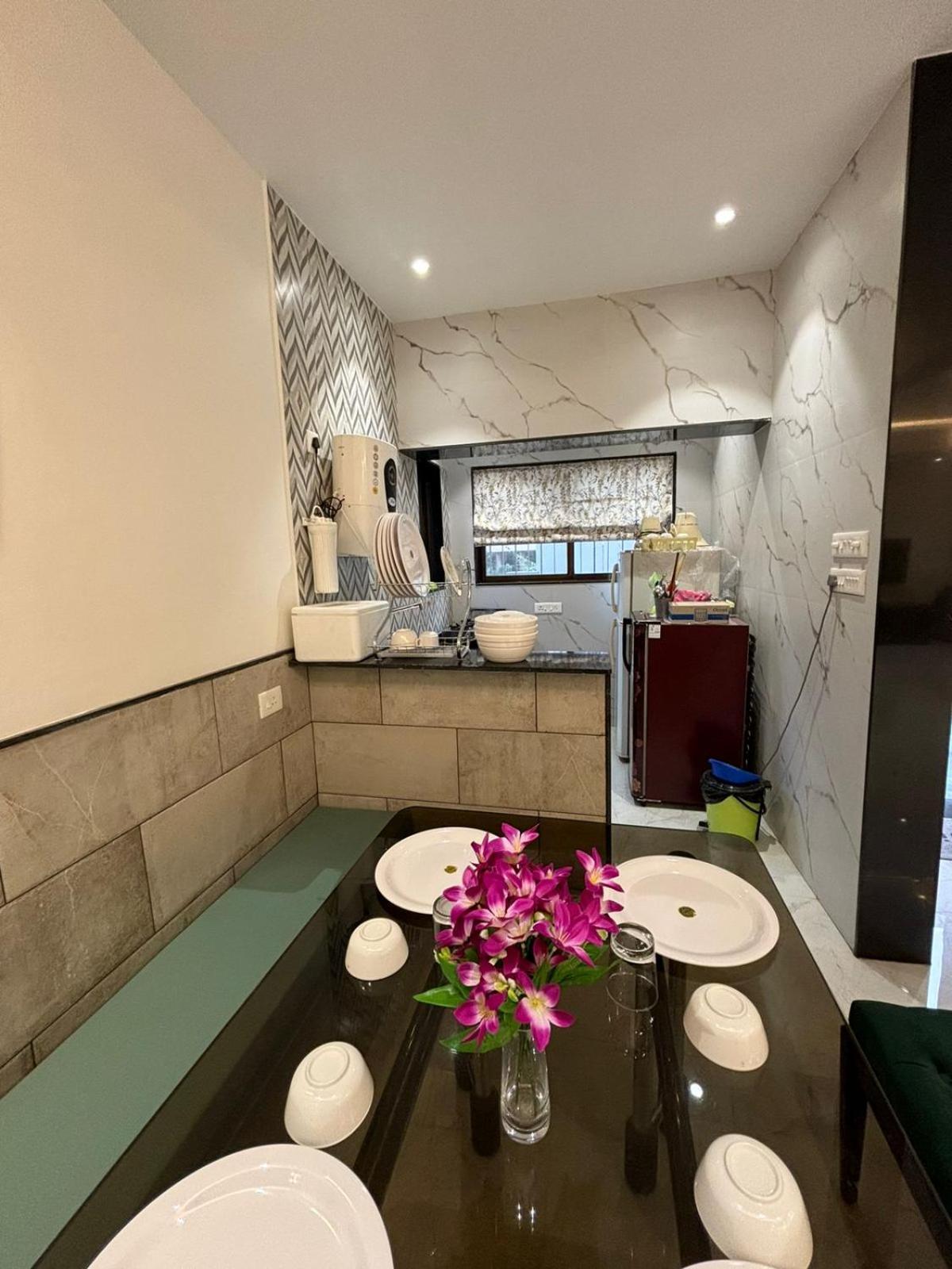 הוילה לונבלה Ll Golden Leaf Ll 3Bhk Ll Ac Ll מראה חיצוני תמונה